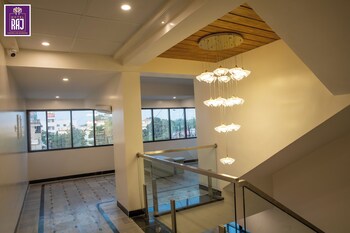 hotel raj lodging andboarding