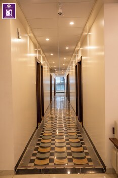 hotel raj lodging andboarding