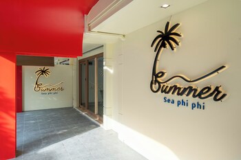 summer sea phi phi island