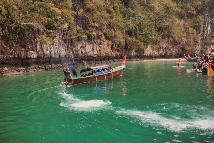 summer sea phi phi island