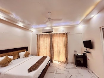 south inn green park south delhi
