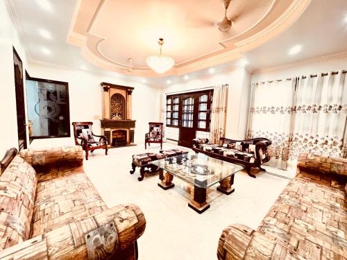 south inn green park south delhi