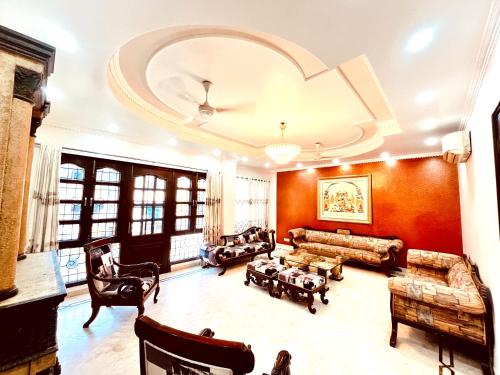 south inn green park south delhi