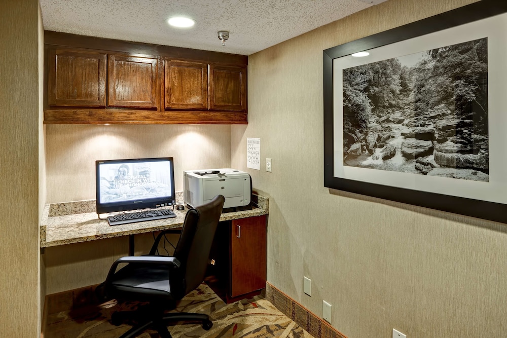 hampton inn morgantown