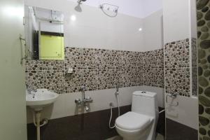hotel o v r residency near sri amruth chithra mandira