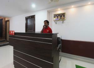hotel o v r residency near sri amruth chithra mandira