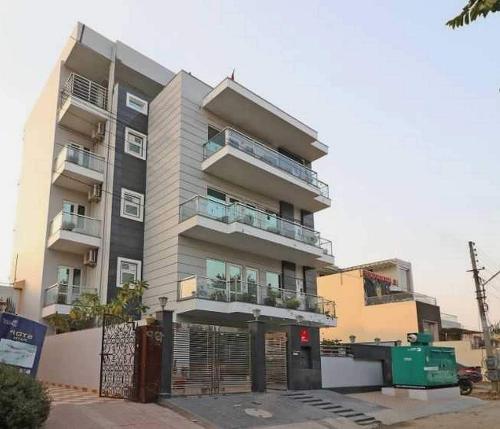 hotel o v r residency near sri amruth chithra mandira