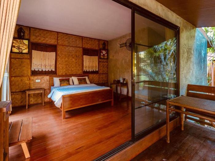 lion cafe resort
