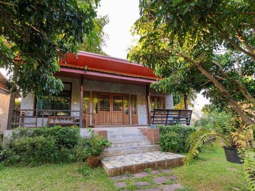 lion cafe resort