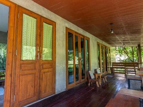 lion cafe resort