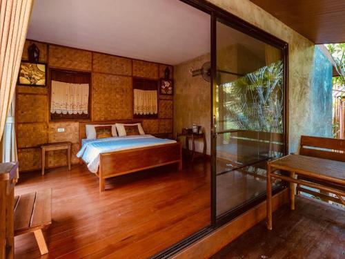 lion cafe resort