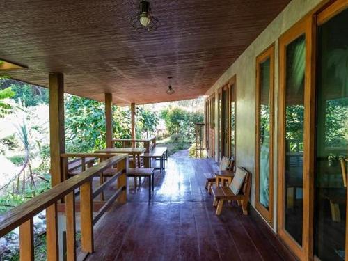 lion cafe resort