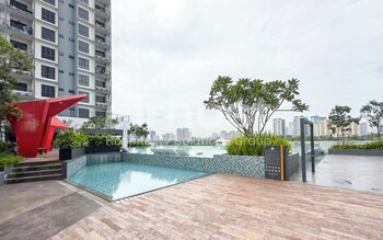 Vista Sentul Residences By Airhost,,5 star