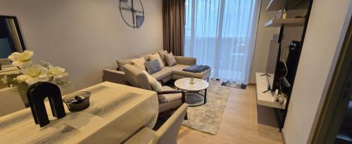 luxury 2 bed room sea view best location