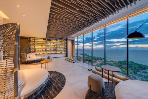 luxury 2 bed room sea view best location