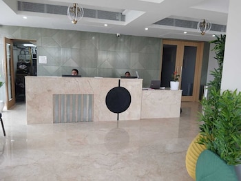 hotel tulips inn by vkg