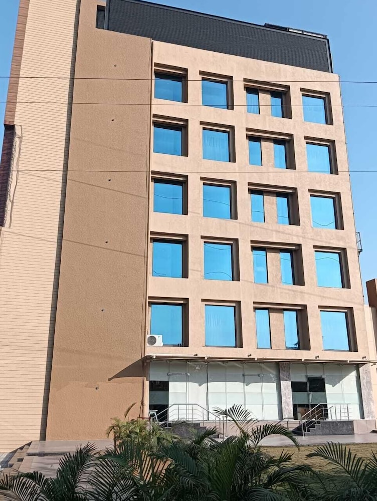 best western swaran amritsar