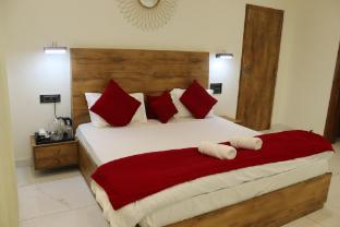Majestic Cedar Villa,,3 star