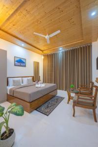 kasauli star view near mall road