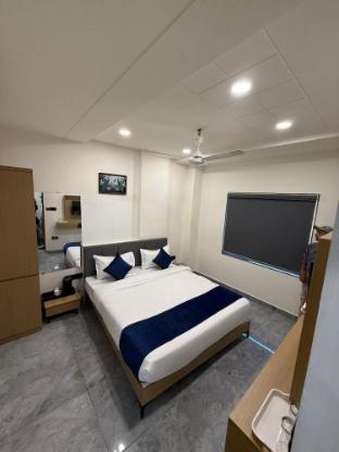 the sky comfort hotel krisha dwarka