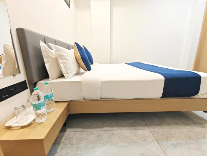 the sky comfort hotel krisha dwarka