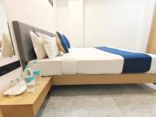 the sky comfort hotel krisha dwarka