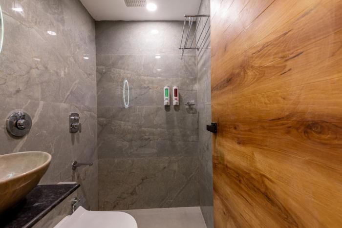 hotel zara international