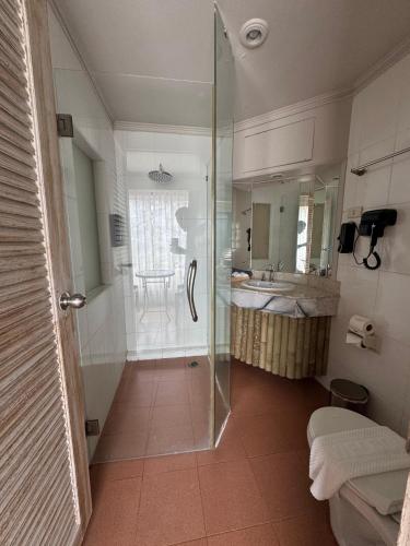 the taksim patong beach hotel