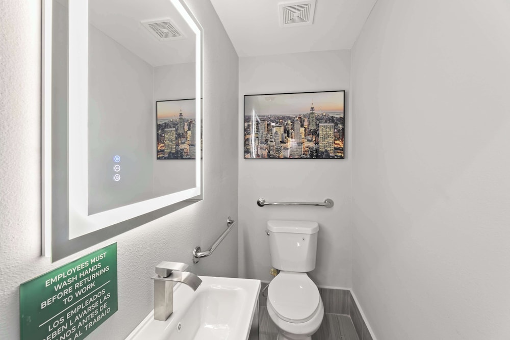 guesthouse extended stay laredo