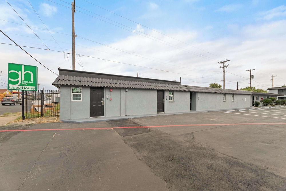 guesthouse extended stay laredo