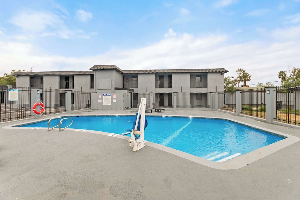 guesthouse extended stay laredo