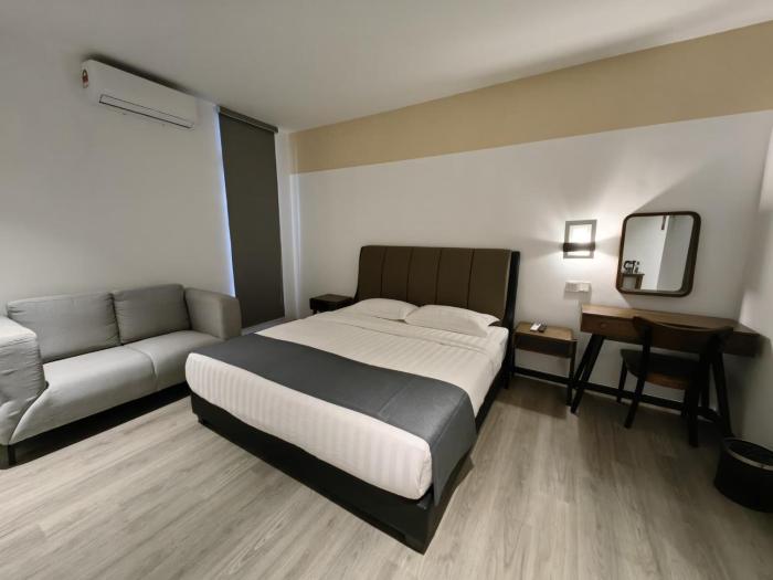 galaxy hotel bandar perda