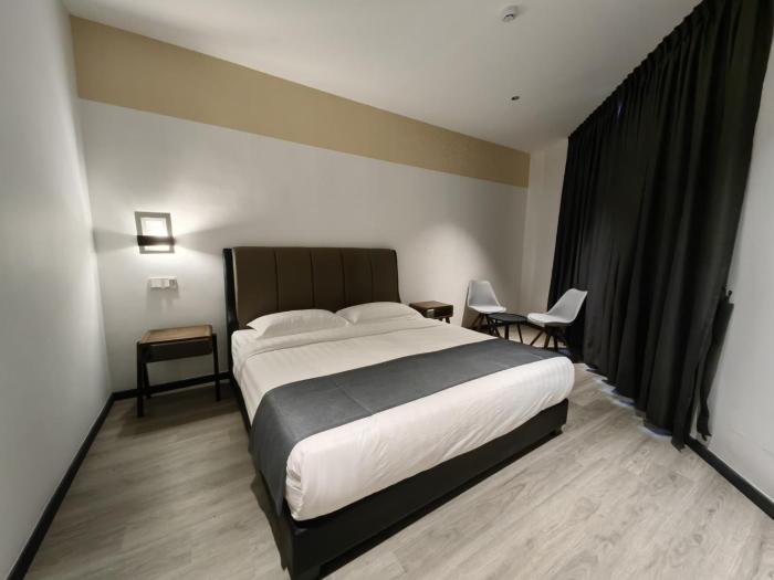 galaxy hotel bandar perda