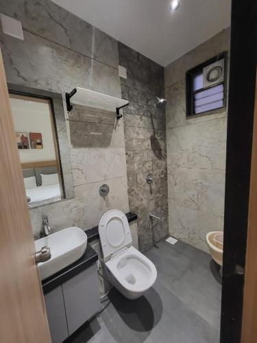 Shivam Hotel-Madhavpur,,2 star