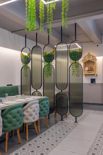 shivam hotel madhavpur