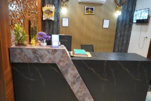 sunroof hotel and rooftop kitchen