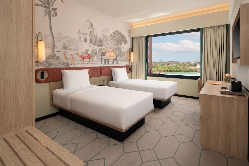 holiday inn gurgaon nh8 by ihg