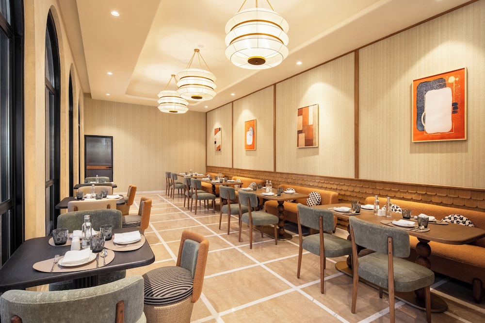 holiday inn gurgaon nh8 by ihg