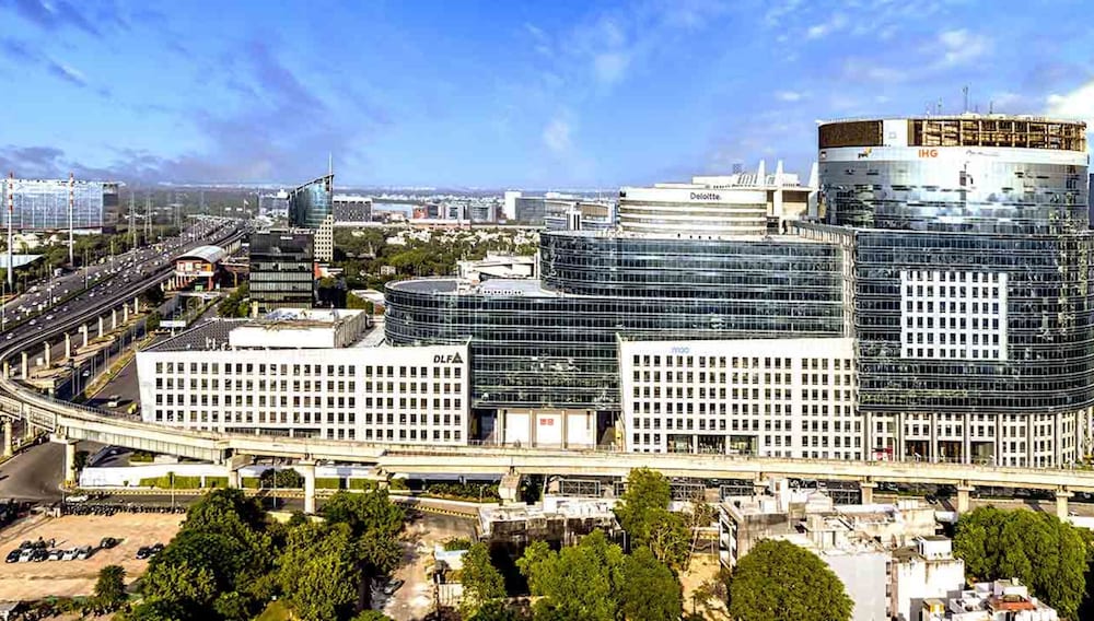 holiday inn gurgaon nh8 by ihg