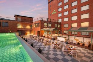 holiday inn gurgaon nh8 by ihg