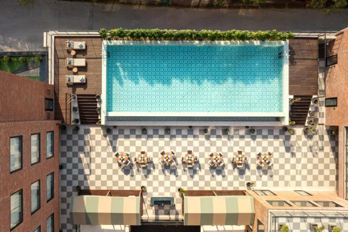 holiday inn gurgaon nh8 by ihg