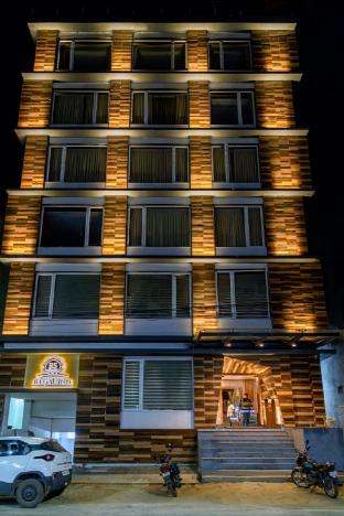 rs regal inn deoghar