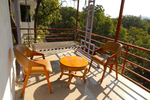 maruti resort and villas