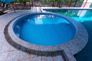 maruti resort and villas