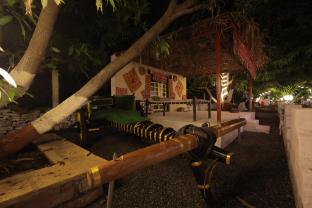 maruti resort and villas