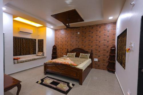 maruti resort and villas