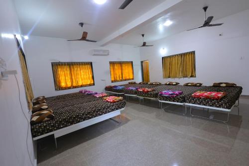 maruti resort and villas