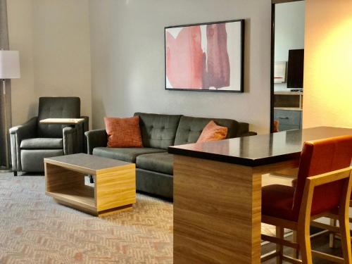 Candlewood Suites Mount Pleasant By Ihg,Mount Vernon>>Mount Pleasant,3 star