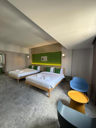 Chill Chill Hotel,,3 star