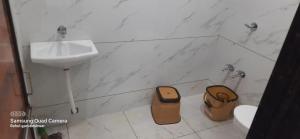 gurukrupa yatri niwas